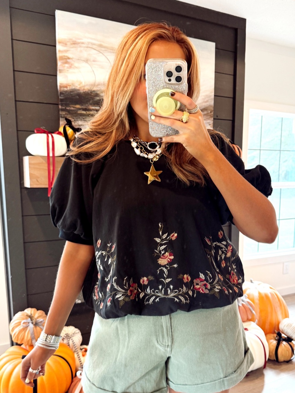 entro Black Short Puff Sleeve Top with Floral Embroidery - Picture 3 of 3